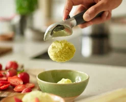 Elevate™ Gray Ice-cream Scoop