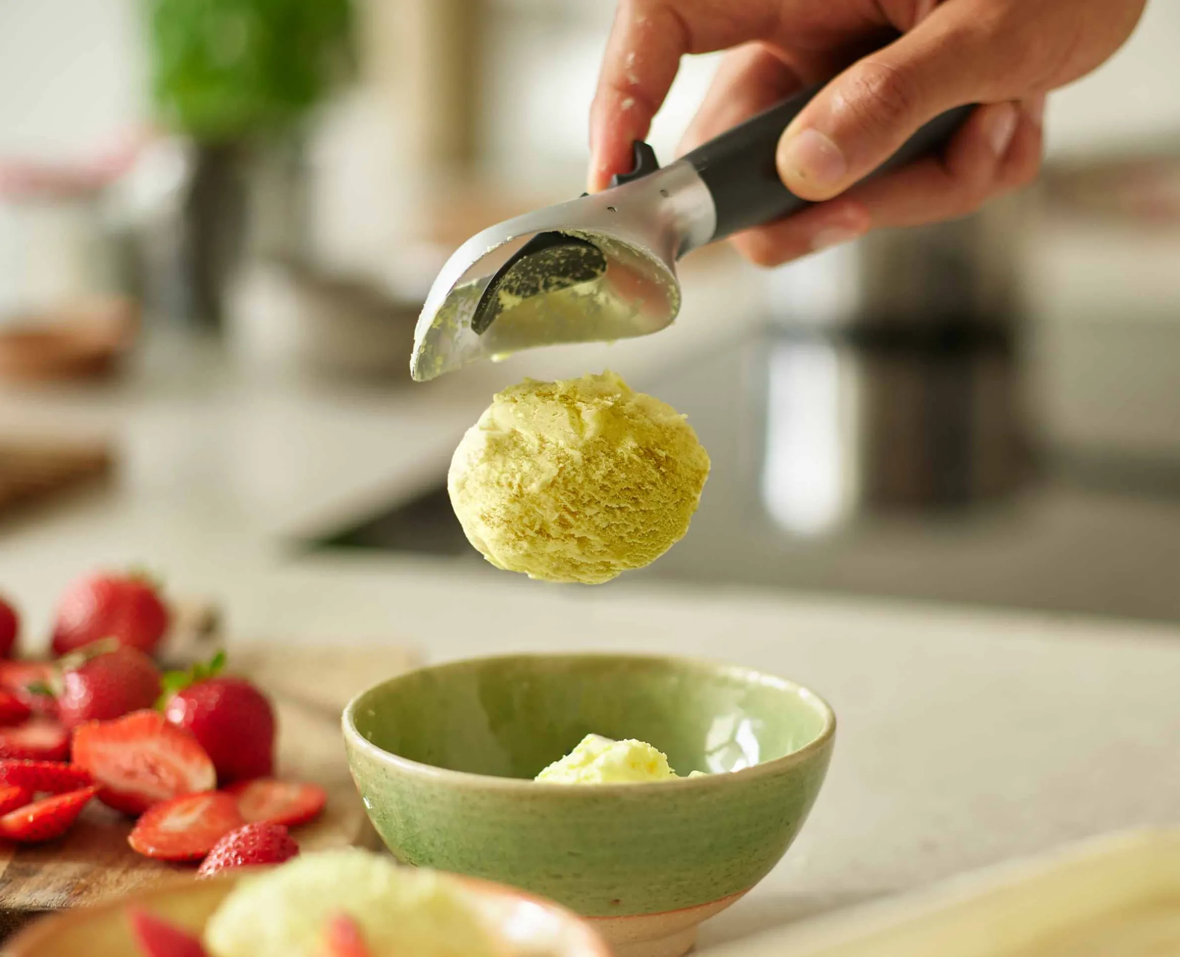 Elevate™ Gray Ice-cream Scoop