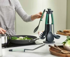 Elevate™ 6-piece Green Utensil Set - Editions