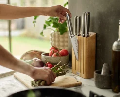 Elevate™ Steel Knives Bamboo 5-piece Set