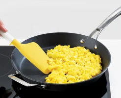 Elevate™ Yellow Egg Spatula