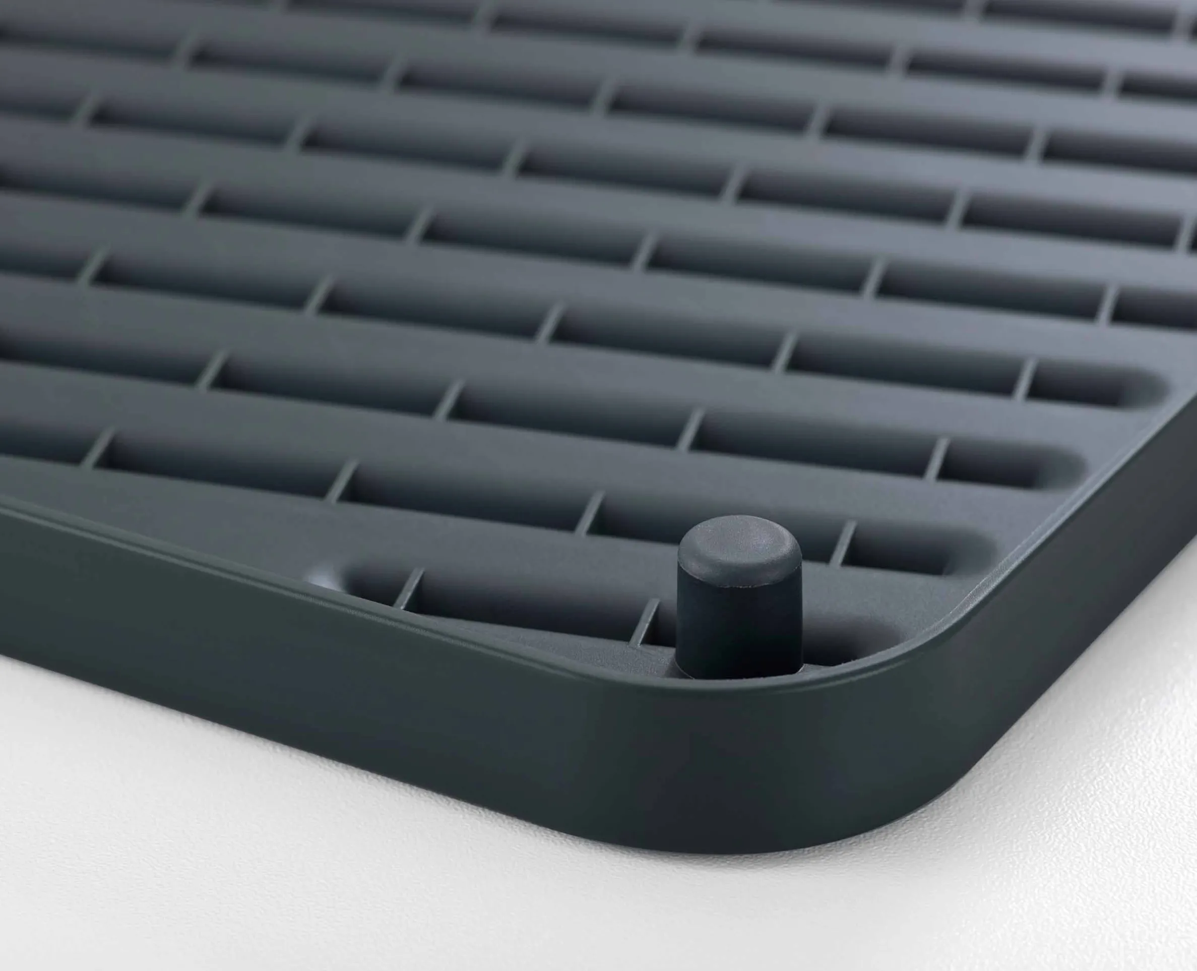 Flip-Up™ Gray Draining Board