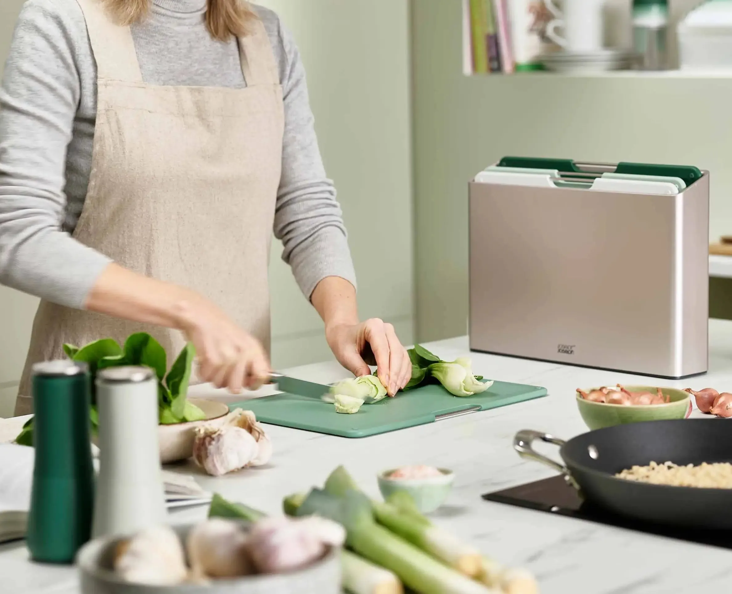 Folio™ 4-piece Green Cutting Board Set - Editions