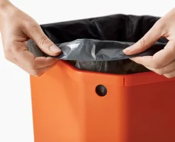 IW7 20L Gray Recycled Trash Bags - 4 pack