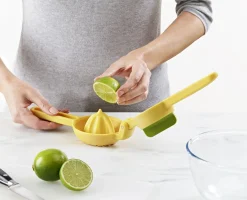 JuiceMax™ Dual-action Yellow Citrus Press
