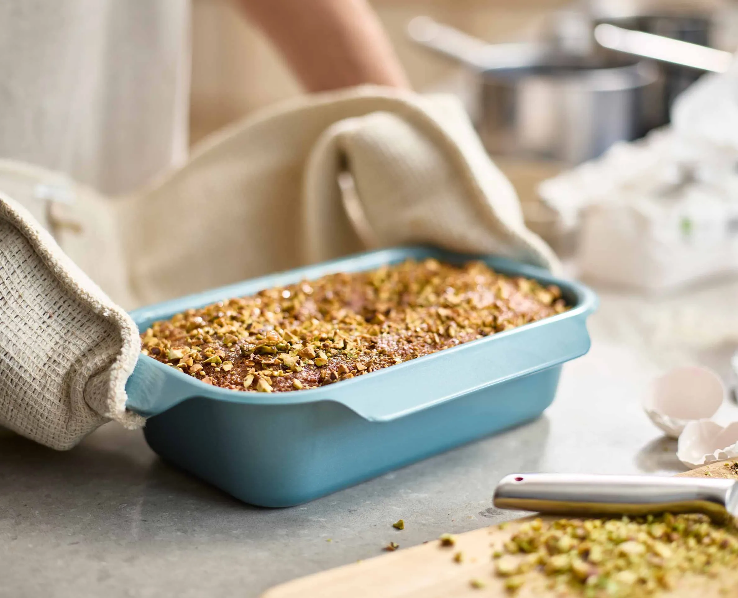 Nest™ Bake Non-Stick Blue 2lb Loaf Pan