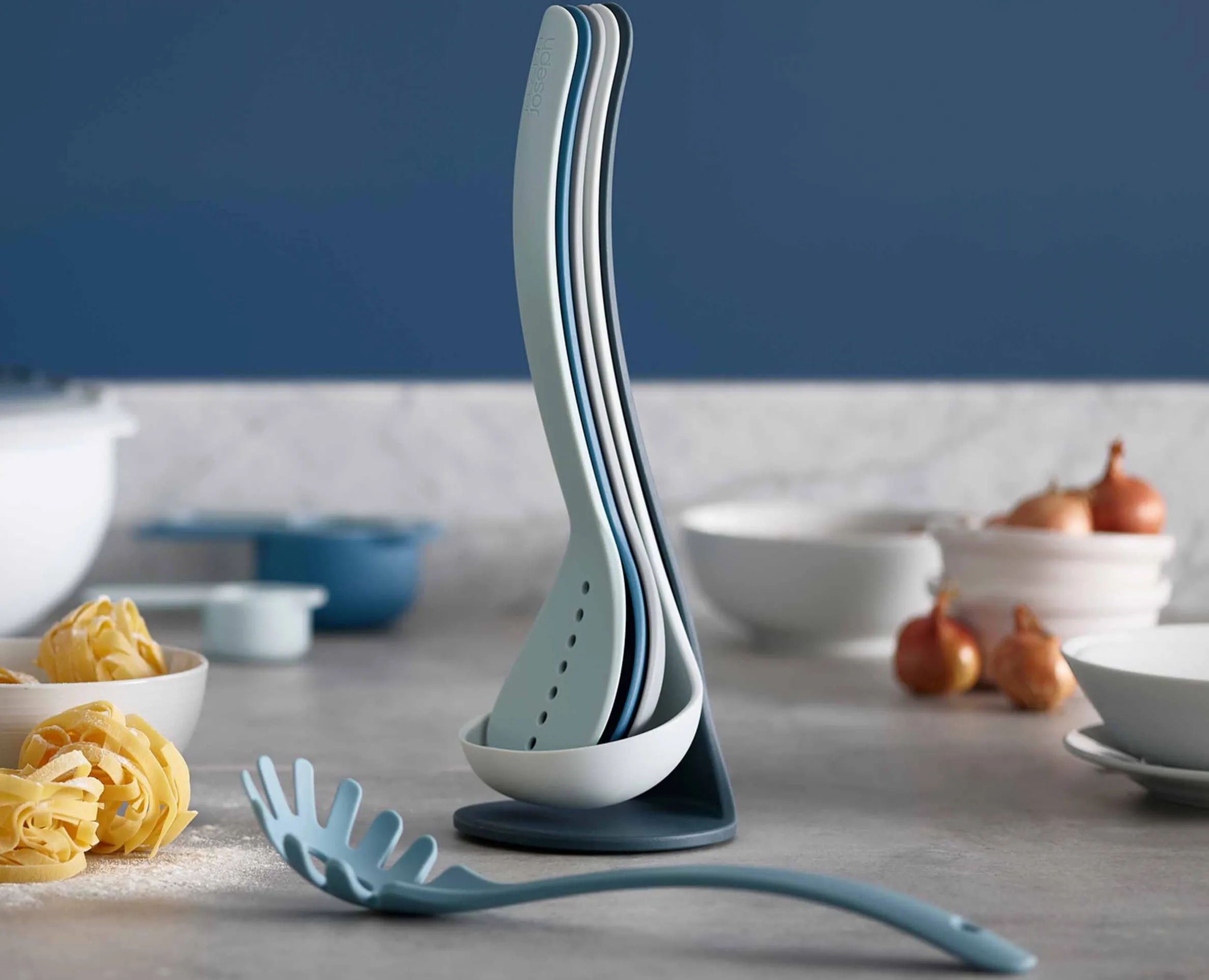 Nest™ Blue Utensils Plus Set - Editions