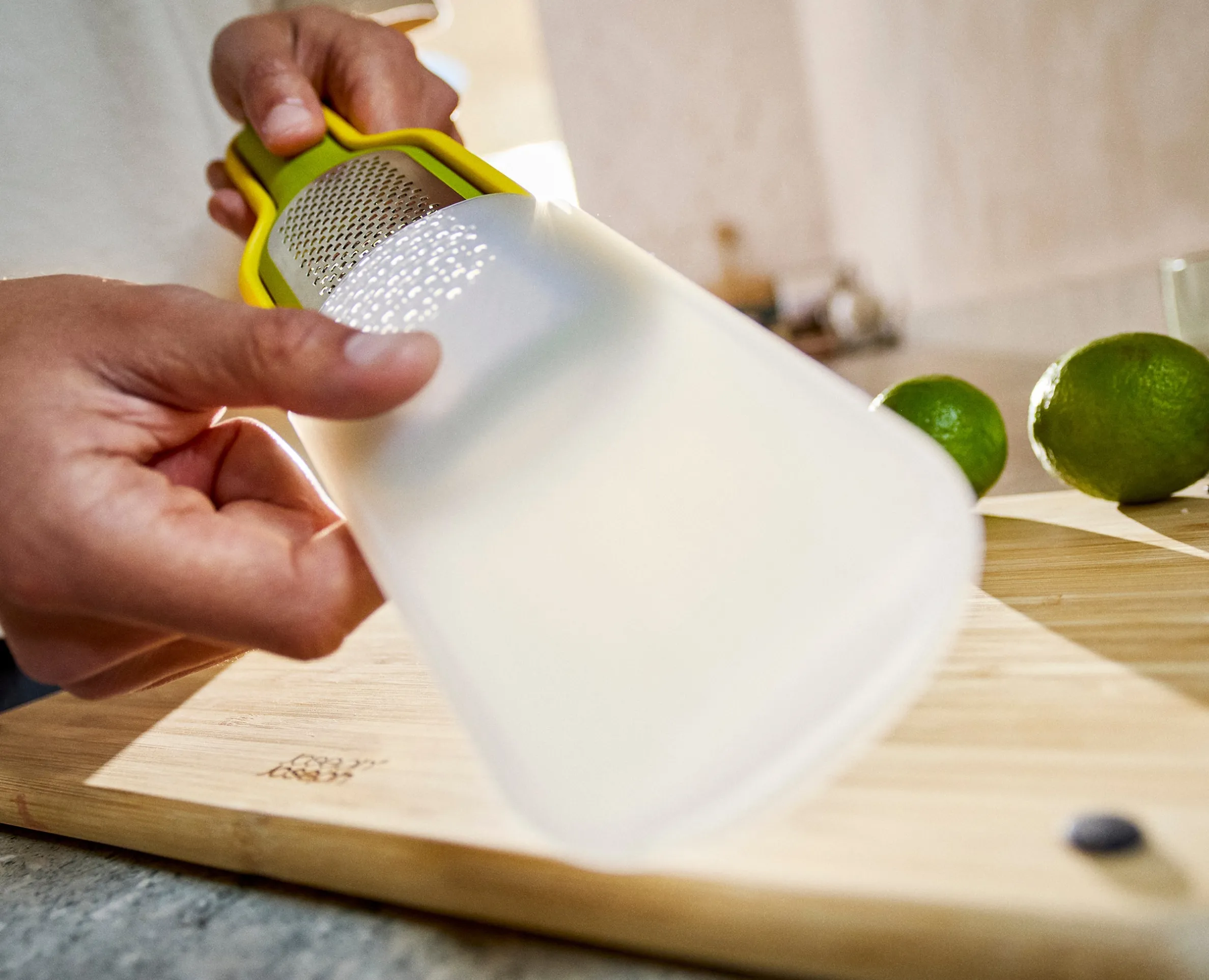 Nest™ Grate & Zest 2-Piece Set with Storage Sheath