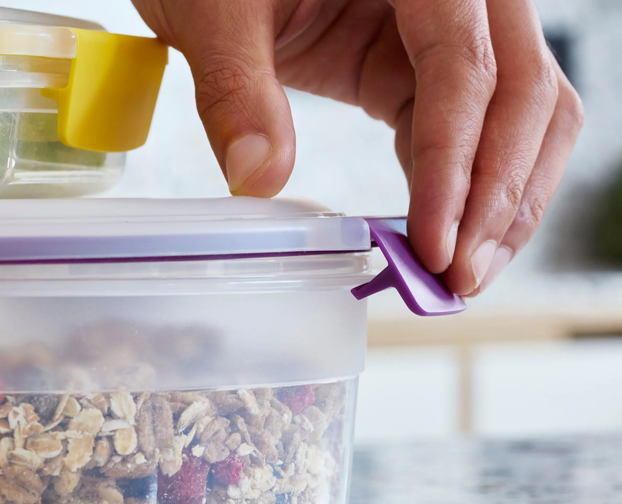 Nest™ Lock 10-piece Multicolor Food Container Set