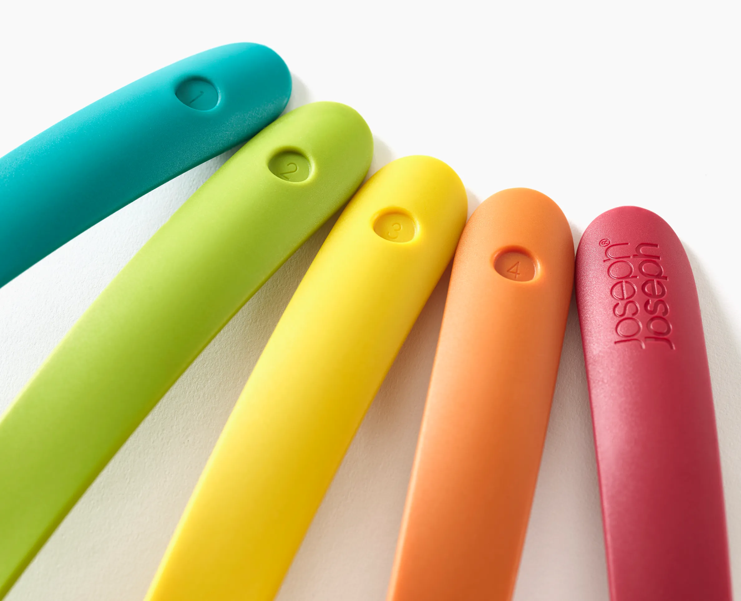 Nest™ Multicolor Utensils Plus Set