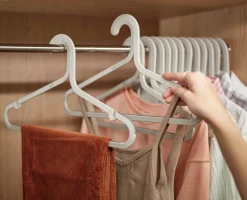 Orderly™ Set of 5 Anti-tangle Ecru Clothes Hangers