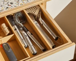 6-piece GrillOut™ BBQ Utensil Set with Extending Handles