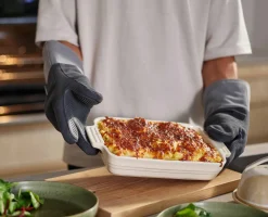 Pinch™ Easy-grip Set of 2 Gray Oven Mitts