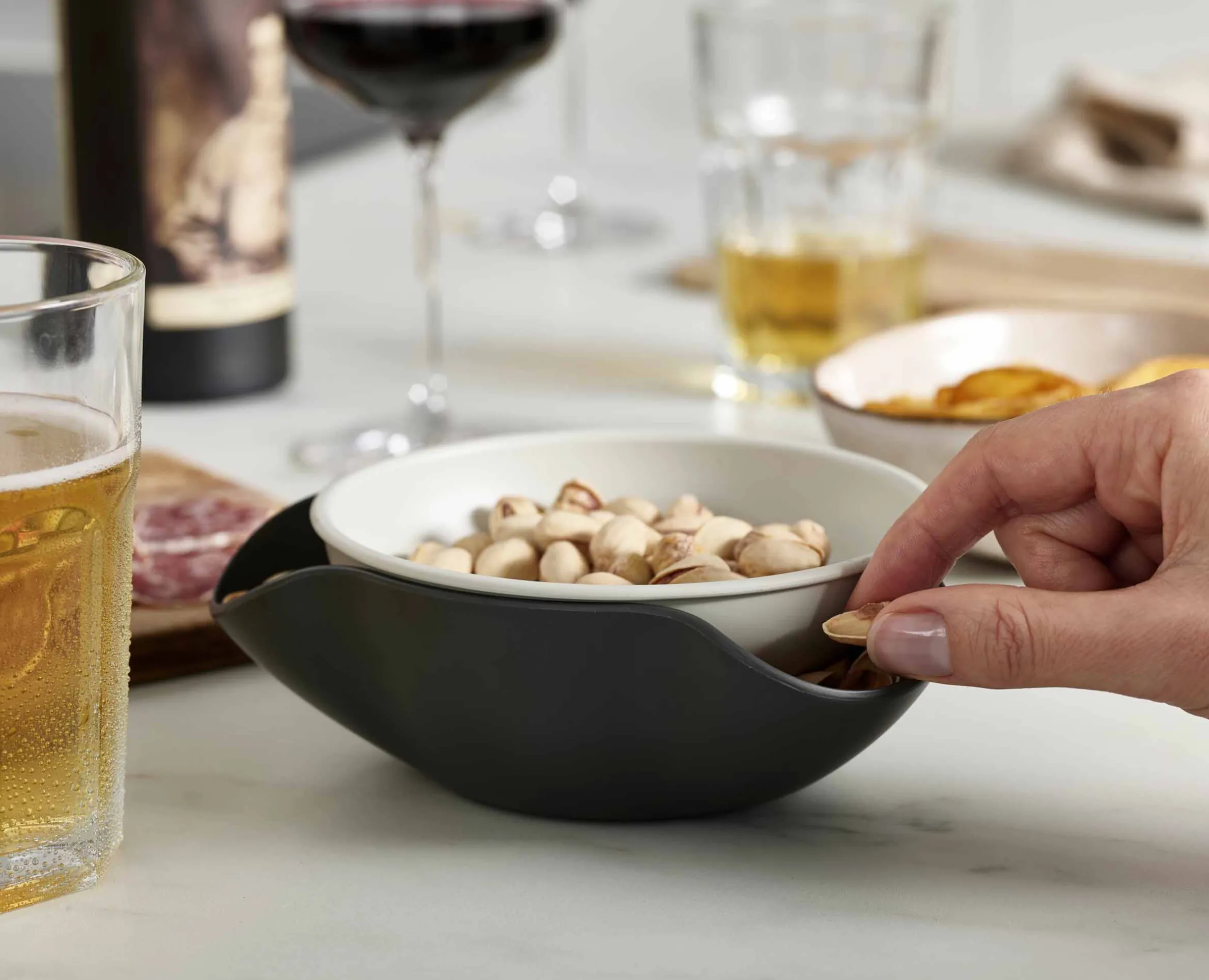 Salt, Pepper & Serving Bowl Set