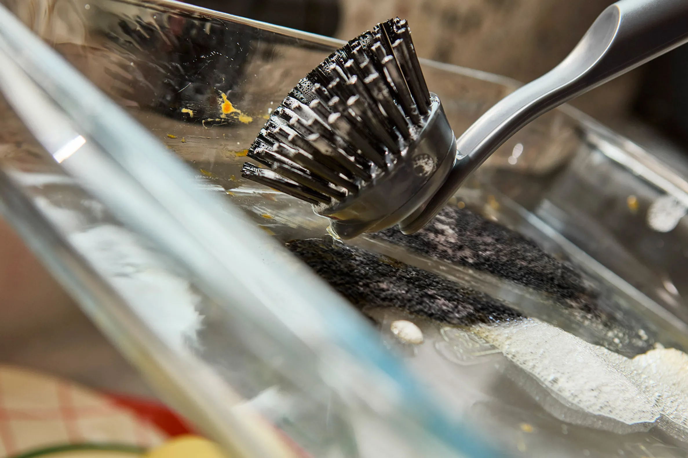 SinkTech™ Dish Brush with Steel Stand