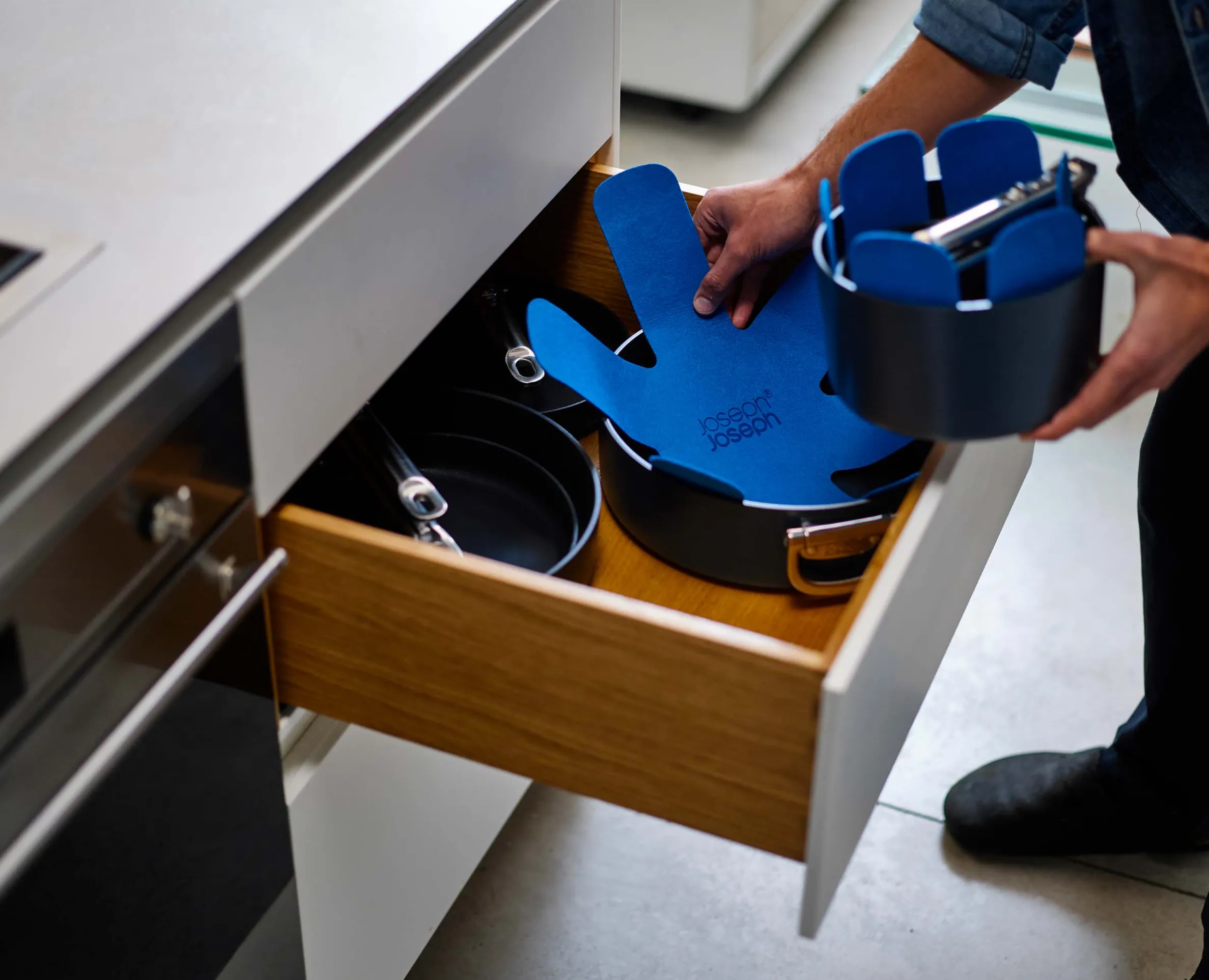 Space 3-piece Blue Felt Pan Protectors