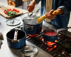 Space Stack Folding Handle Non-Stick 7-Piece Blue Saucepan Set With Lid Storage