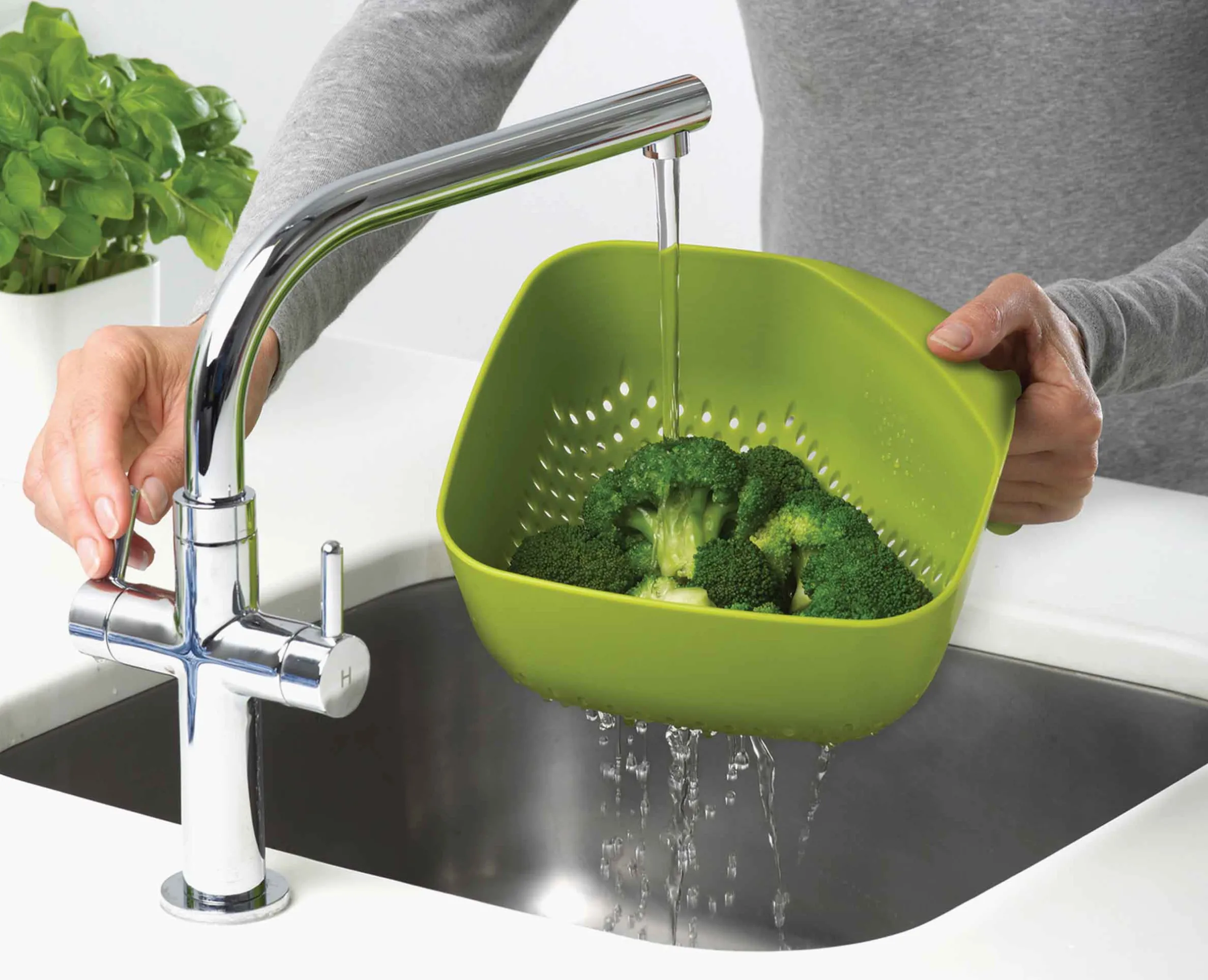 Square Green Colander