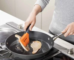 Turner Tongs