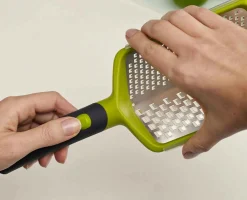 Twist Grater™
