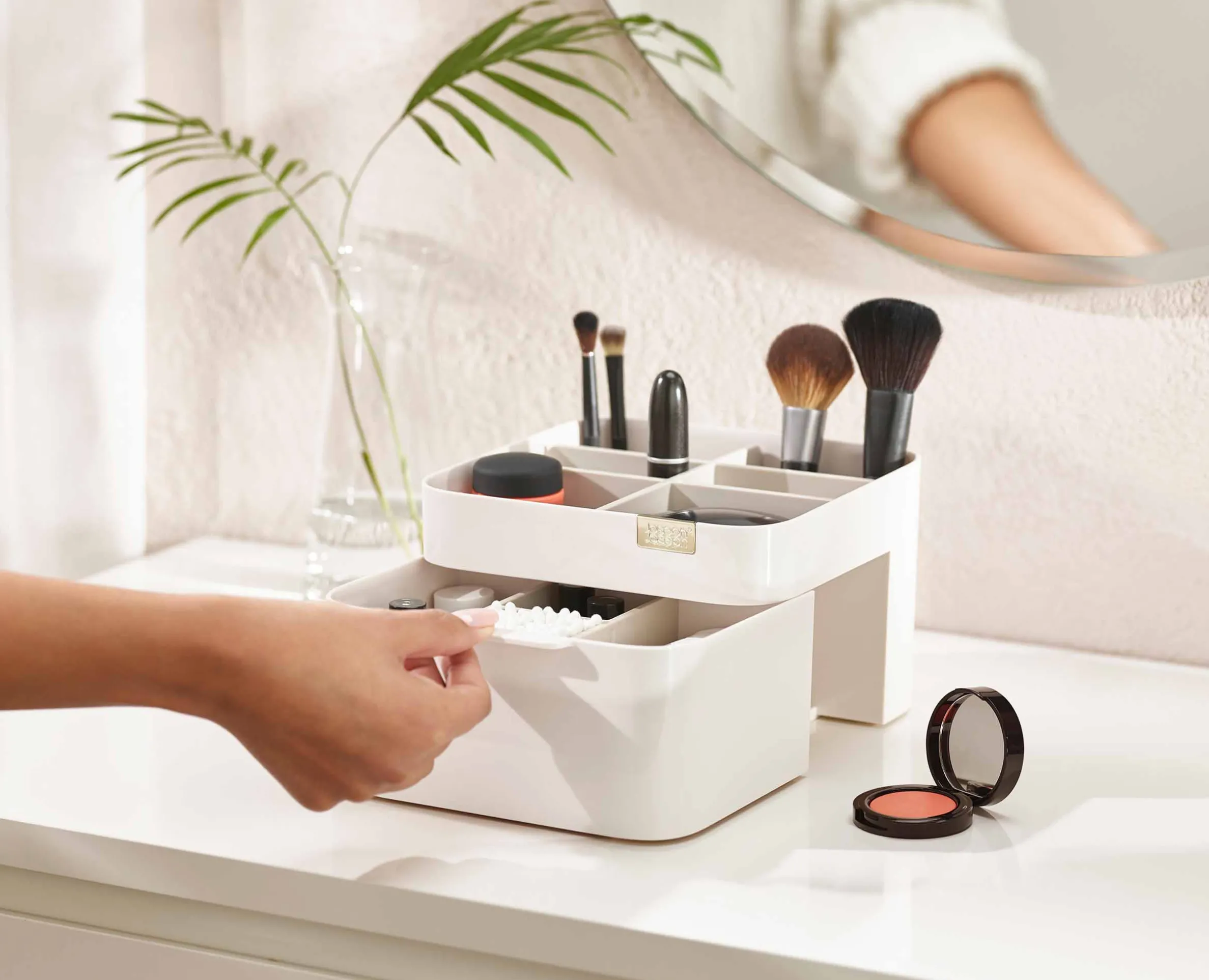 Viva Cosmetic Organizer with Drawer