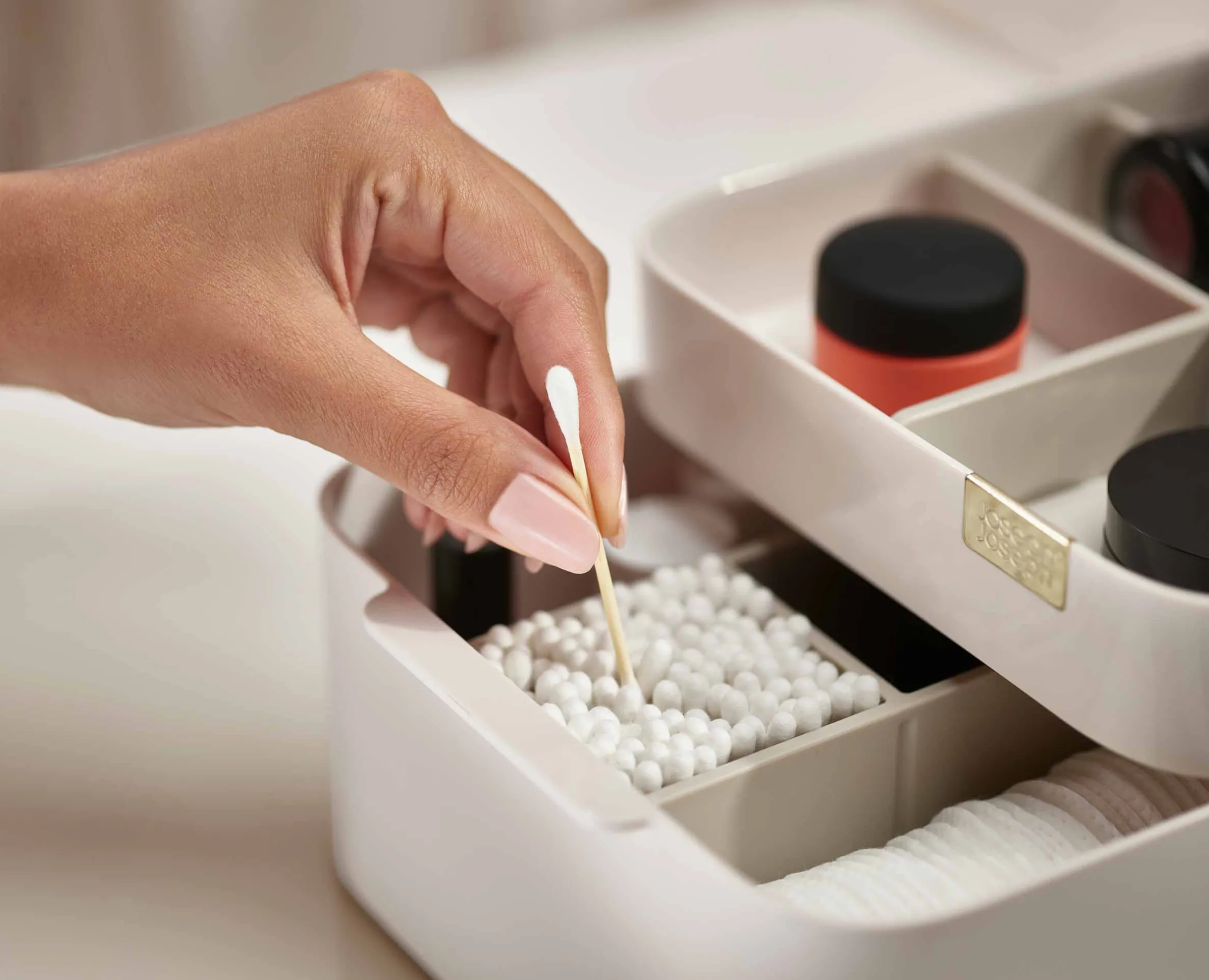 Viva Cosmetic Organizer with Drawer